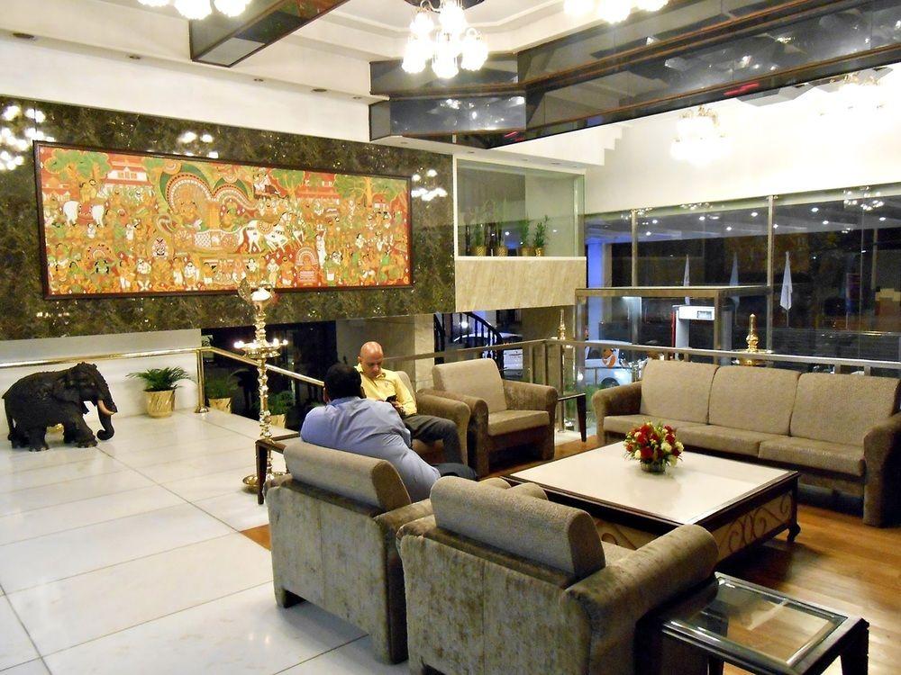 The South Park Hotel Тривандрум Экстерьер фото