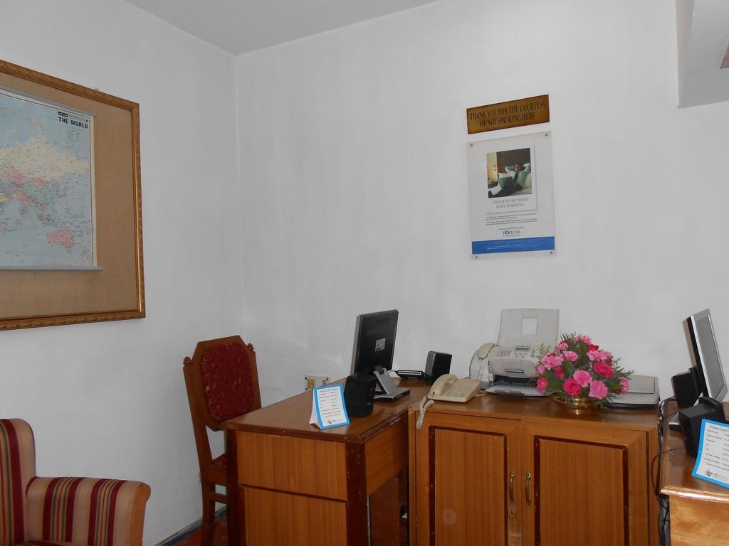 The South Park Hotel Тривандрум Экстерьер фото